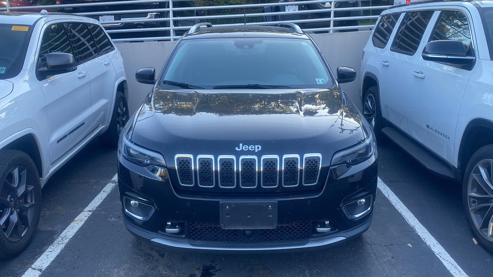 2021 Jeep Cherokee Limited 3