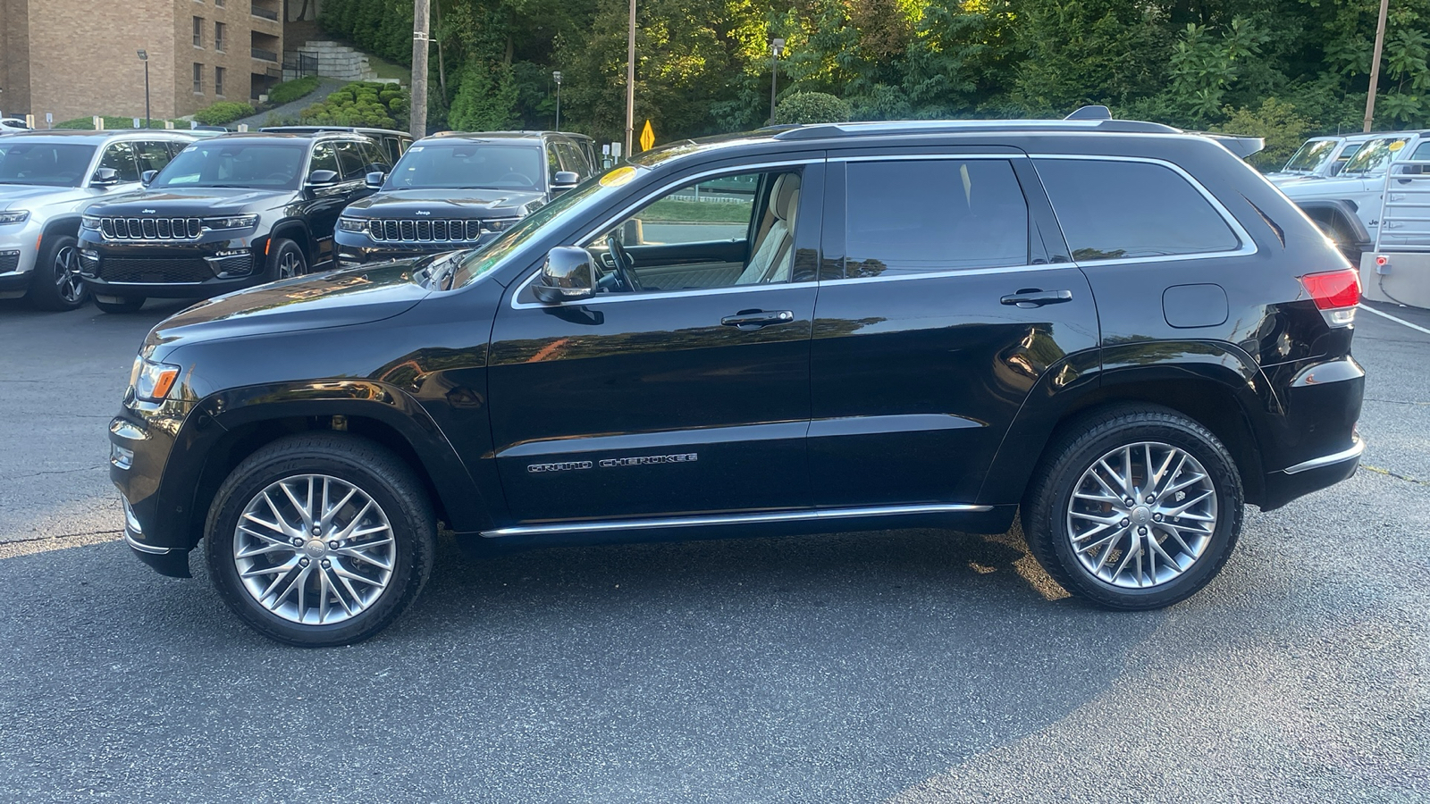 2018 Jeep Grand Cherokee Summit 4