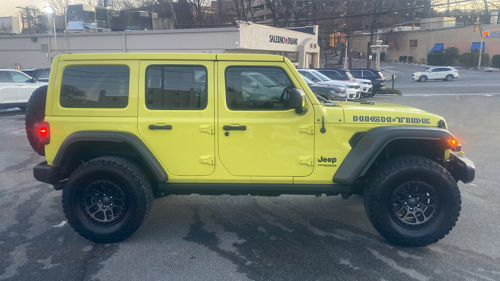 2022 Jeep Wrangler Unlimited High Tide 25