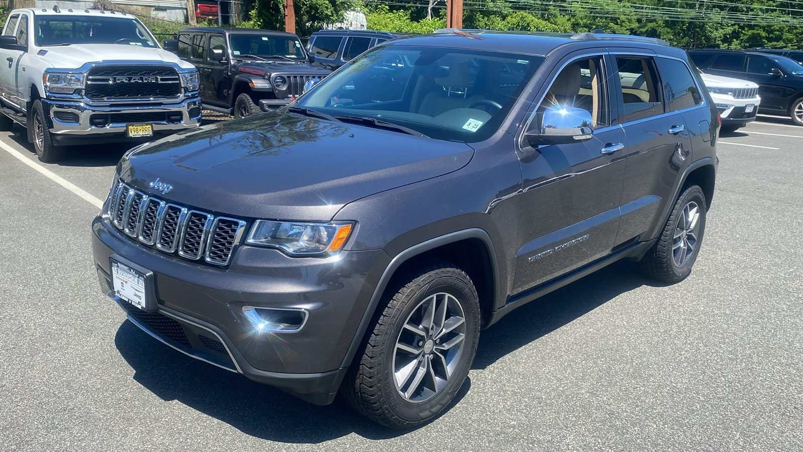 2018 Jeep Grand Cherokee Limited 3