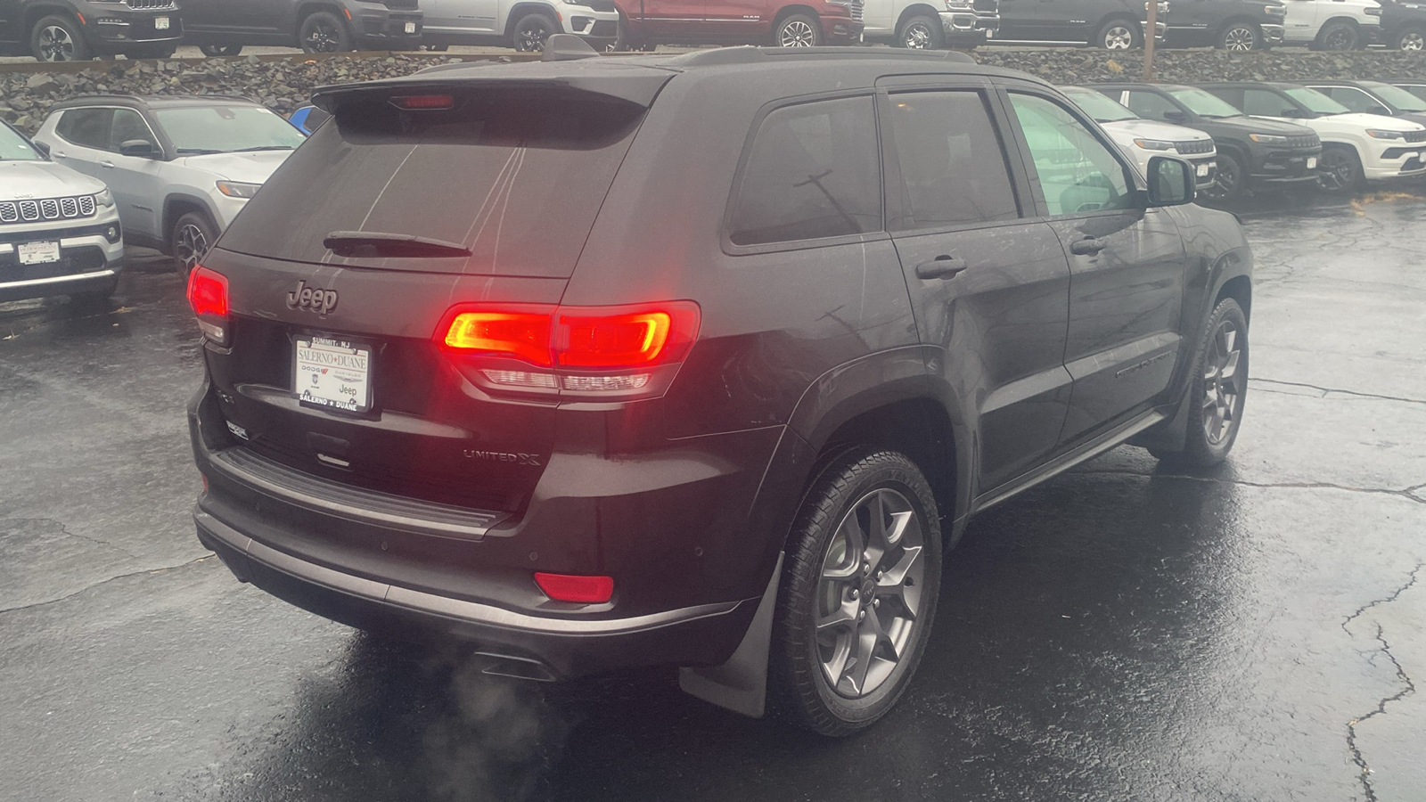 2020 Jeep Grand Cherokee Limited X 28