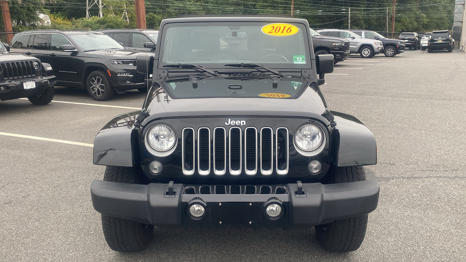 2016 Jeep Wrangler Sahara 2