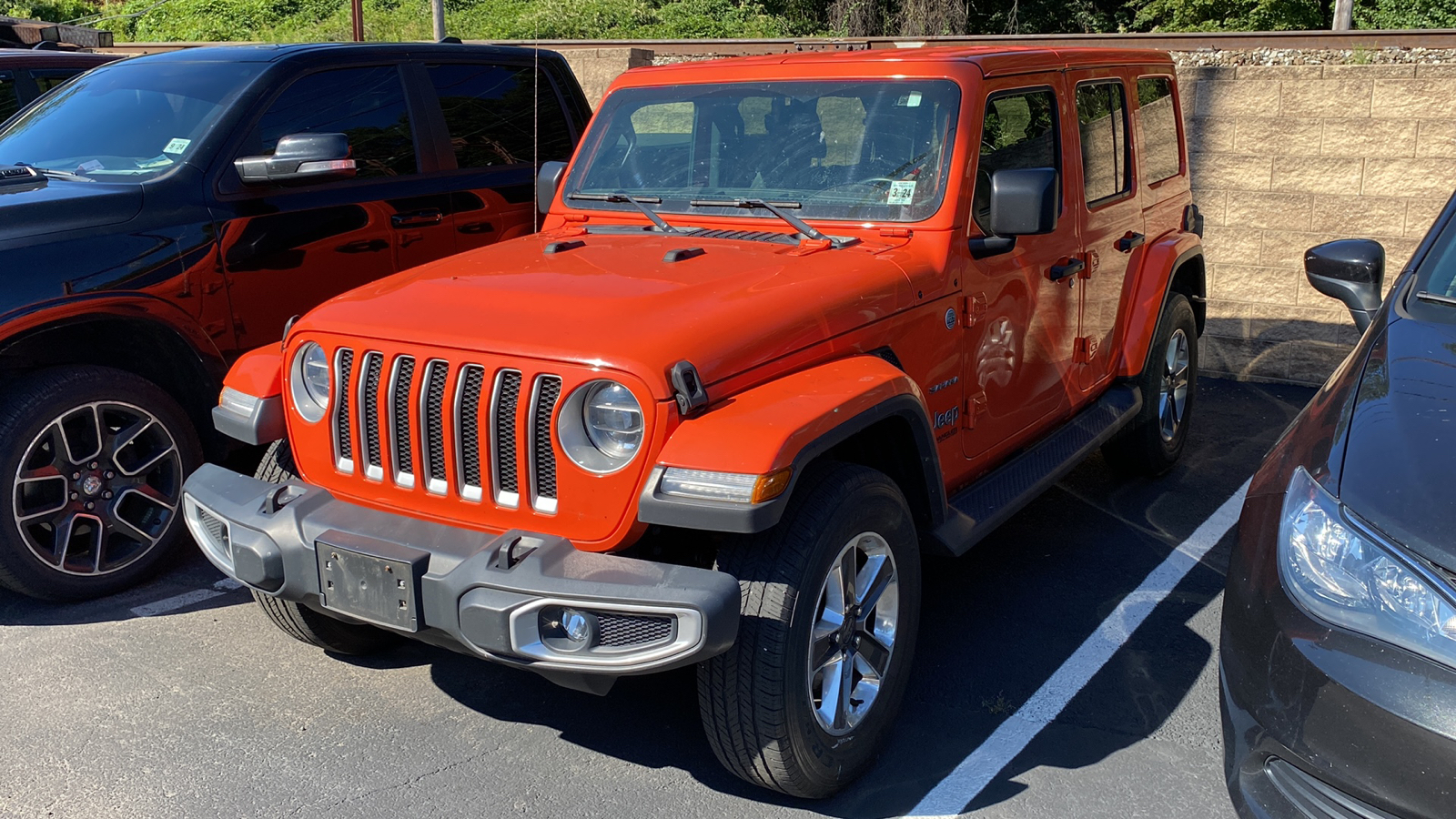 2018 Jeep Wrangler Unlimited Sahara 5