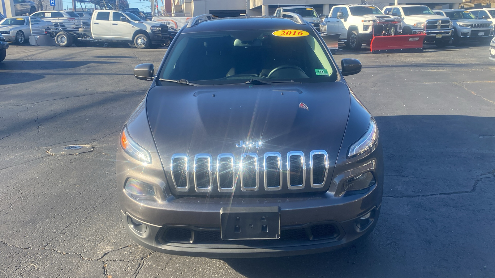 2016 Jeep Cherokee Latitude 2