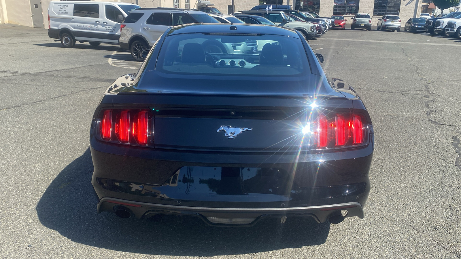 2017 Ford Mustang EcoBoost Premium 24