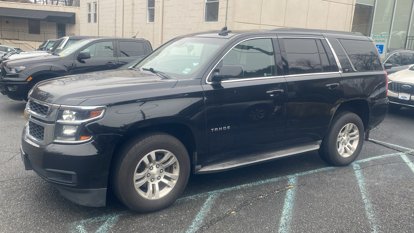 2016 Chevrolet Tahoe LT 6