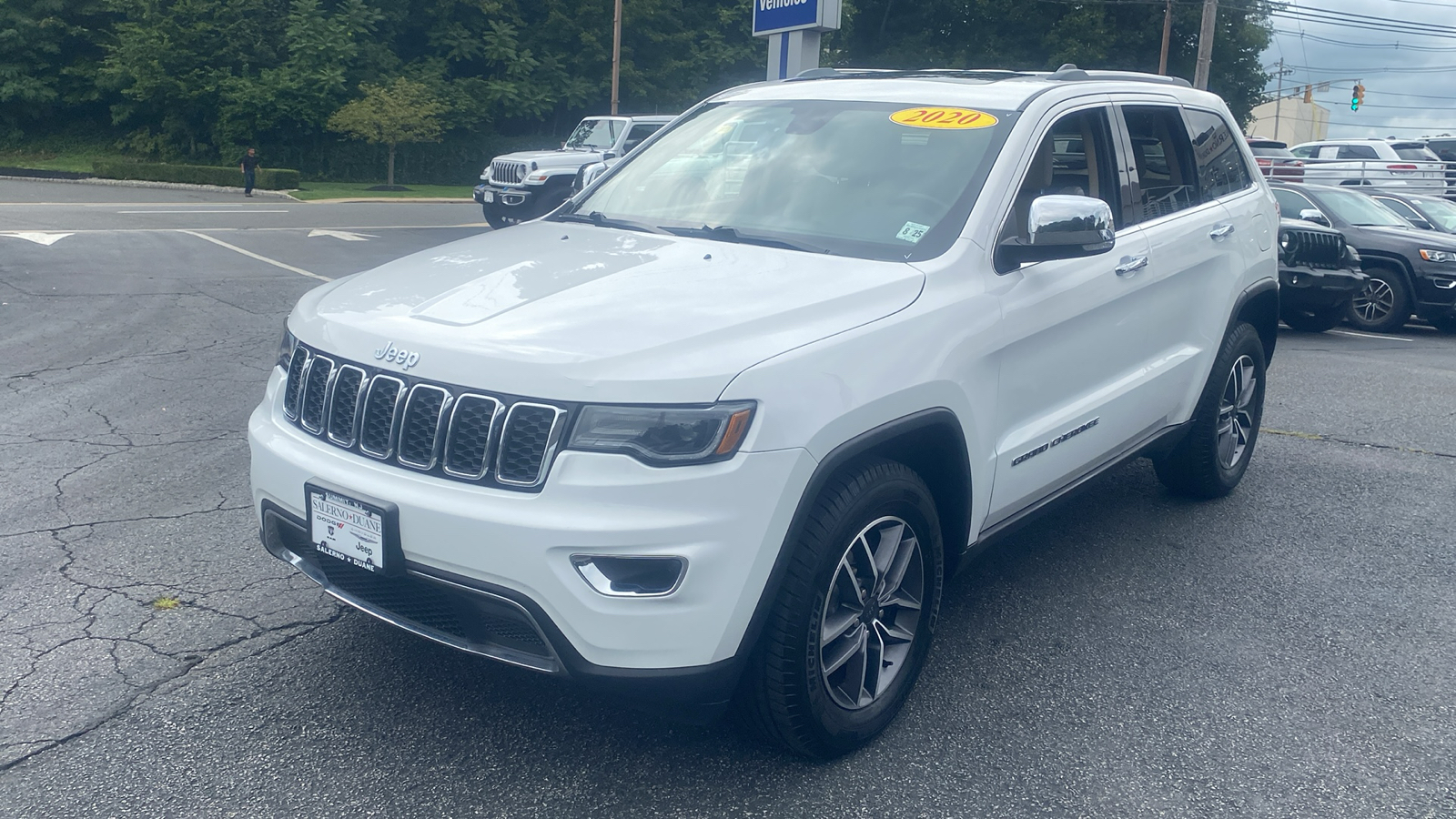 2020 Jeep Grand Cherokee Limited 3