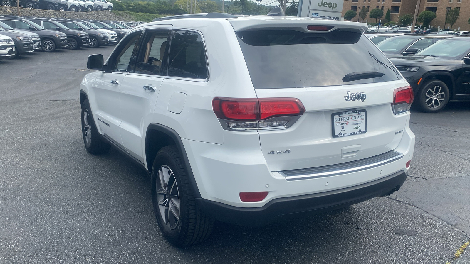 2020 Jeep Grand Cherokee Limited 25