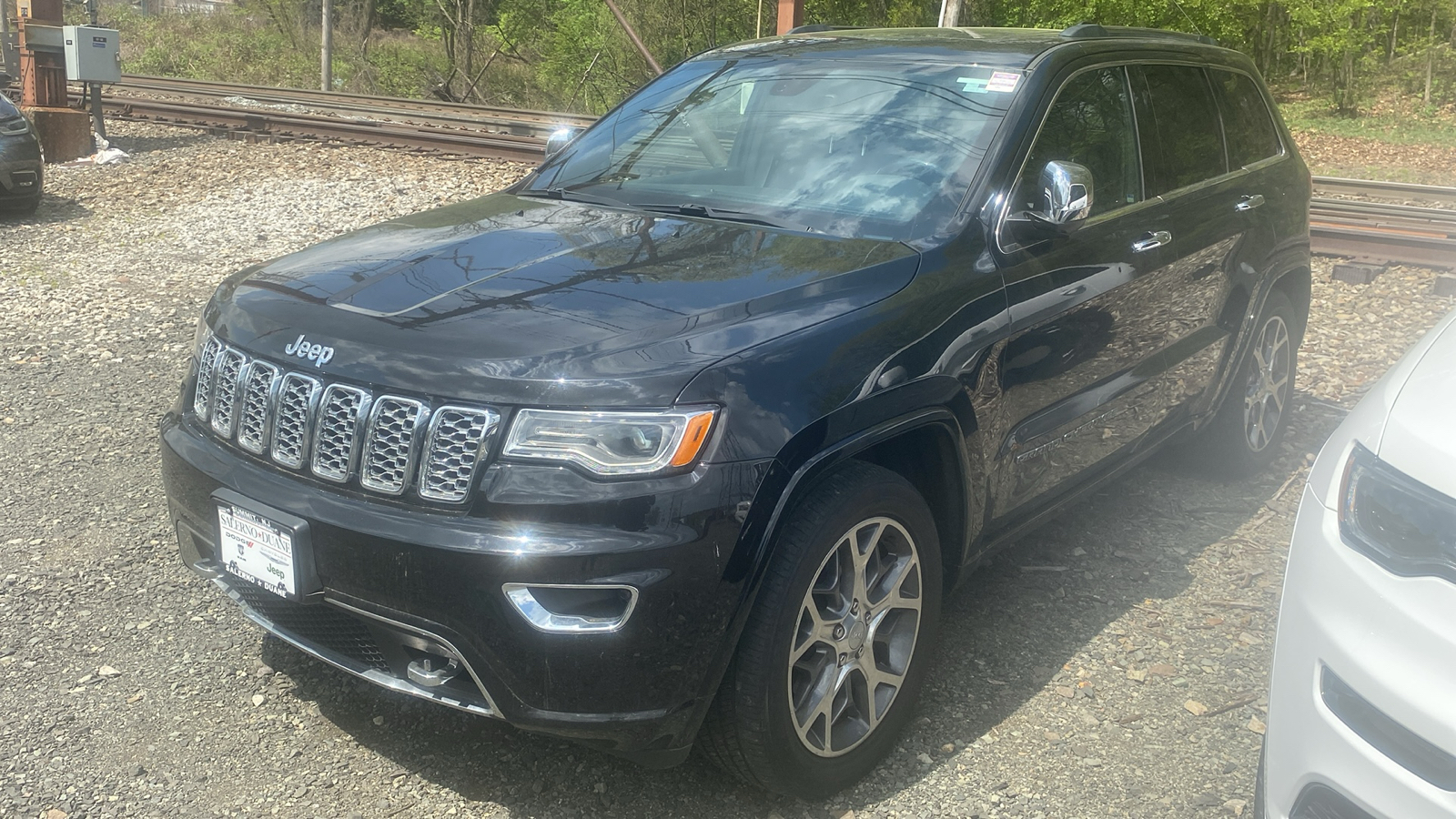 2020 Jeep Grand Cherokee Overland 6