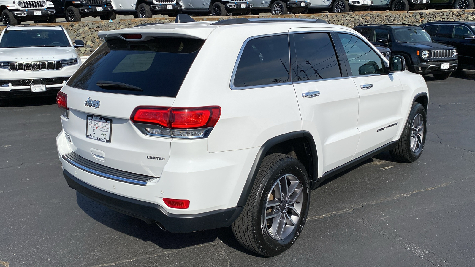 2020 Jeep Grand Cherokee Limited 28