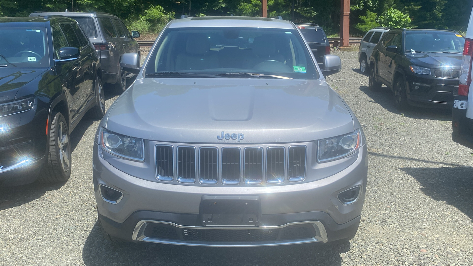 2014 Jeep Grand Cherokee Limited 3