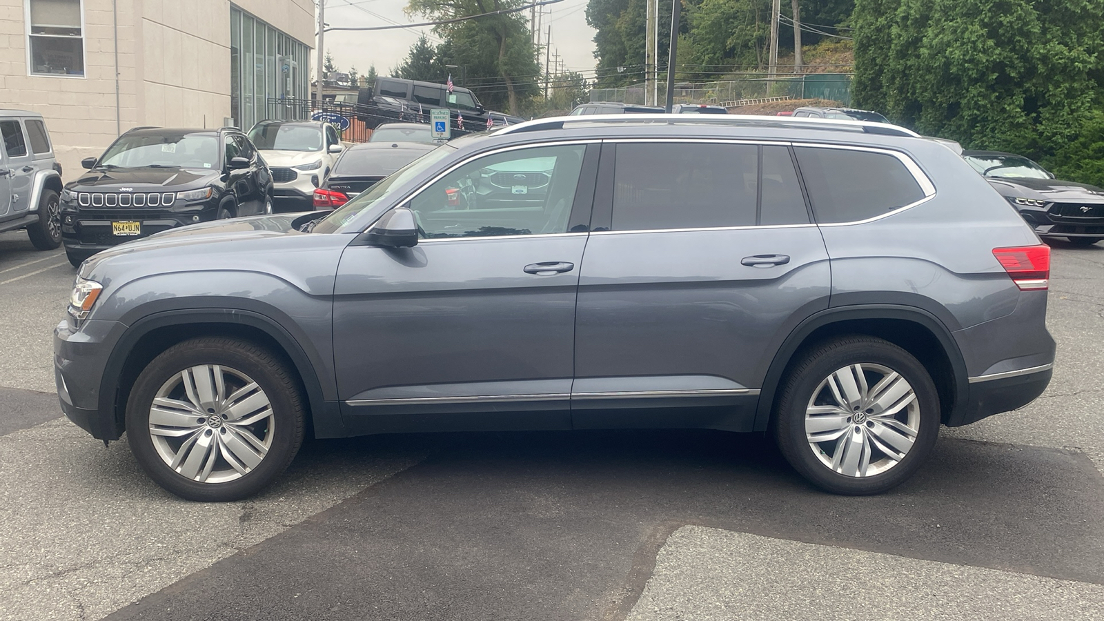 2018 Volkswagen Atlas 3.6L V6 SEL Premium 6