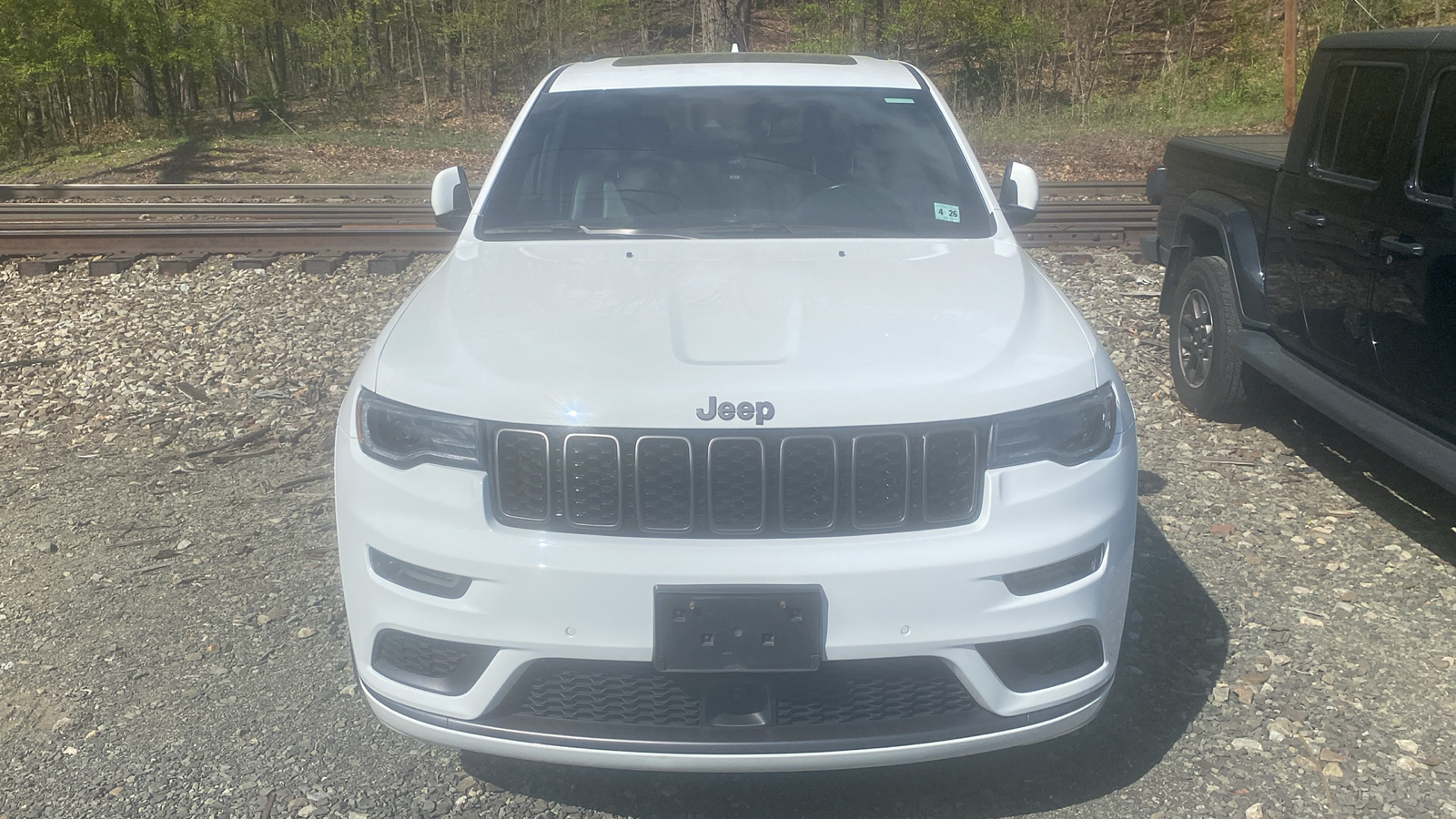 2021 Jeep Grand Cherokee Overland 3