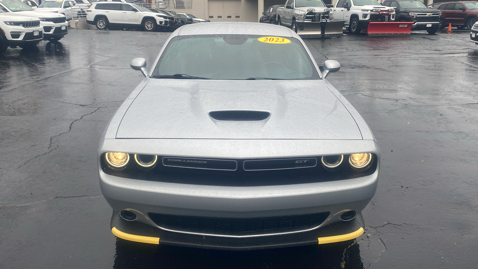 2023 Dodge Challenger GT 2