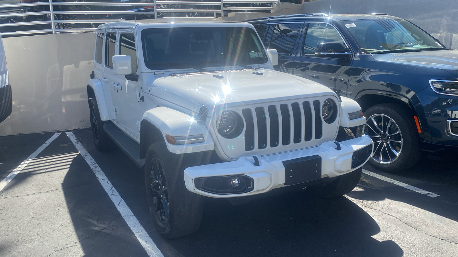 2021 Jeep Wrangler Unlimited Sahara High Altitude 2