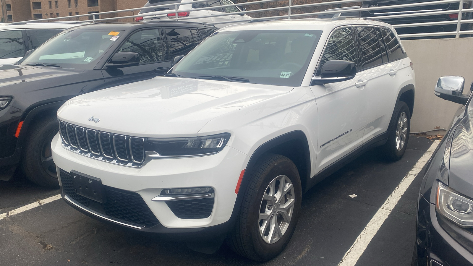 2023 Jeep Grand Cherokee Limited 6