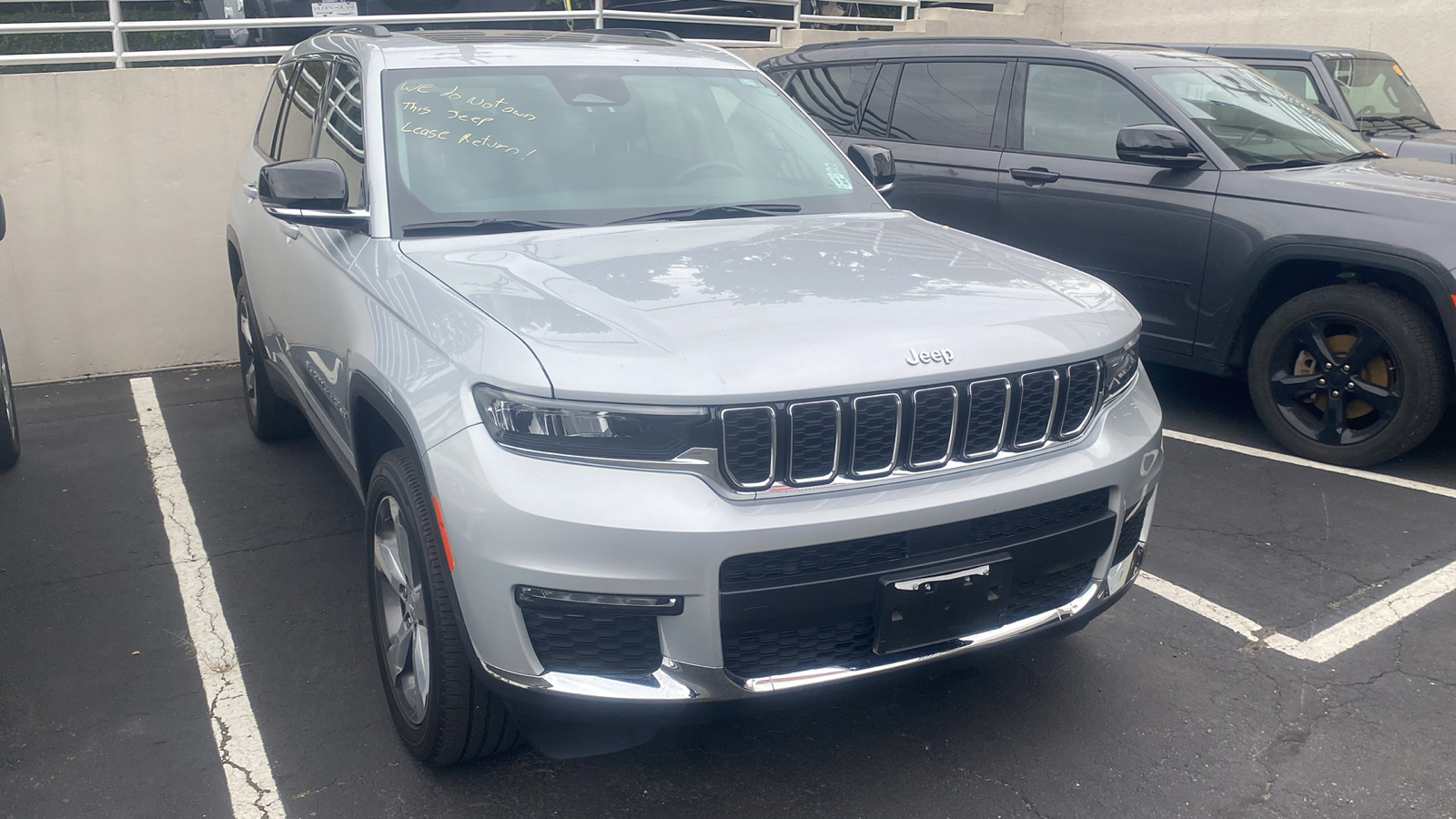 2022 Jeep Grand Cherokee L Limited 2