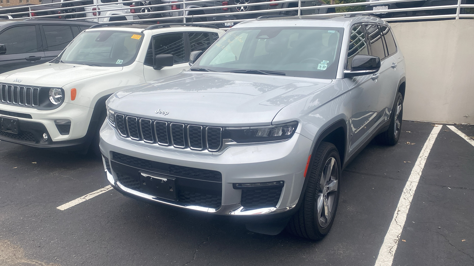 2022 Jeep Grand Cherokee L Limited 5