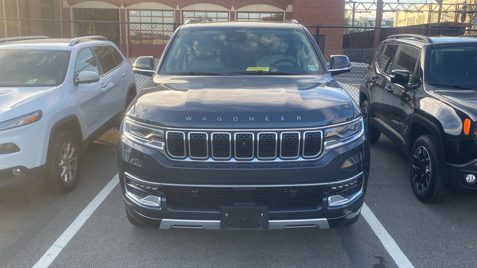 2023 Jeep Wagoneer L Series II 3