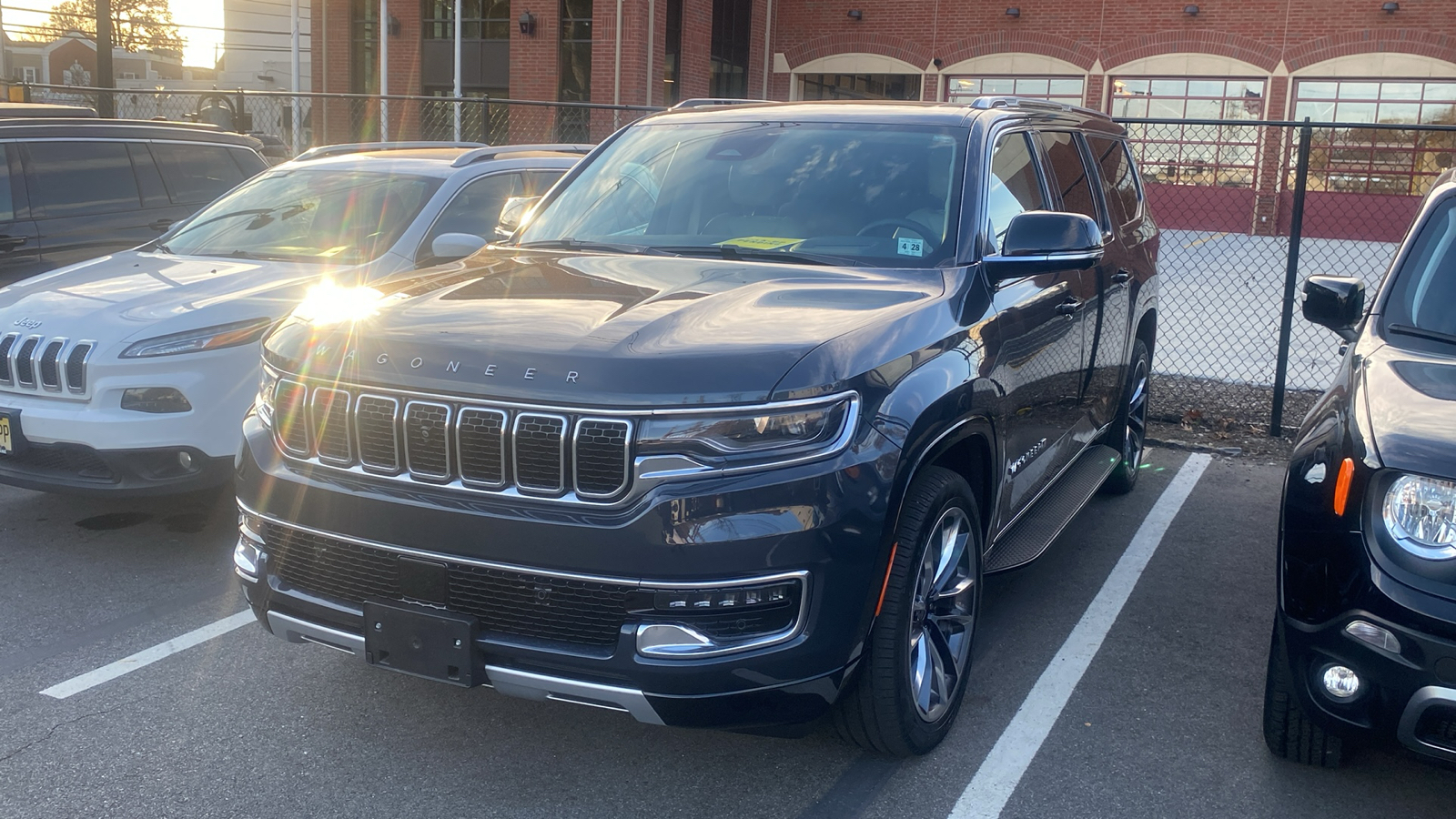 2023 Jeep Wagoneer L Series II 5