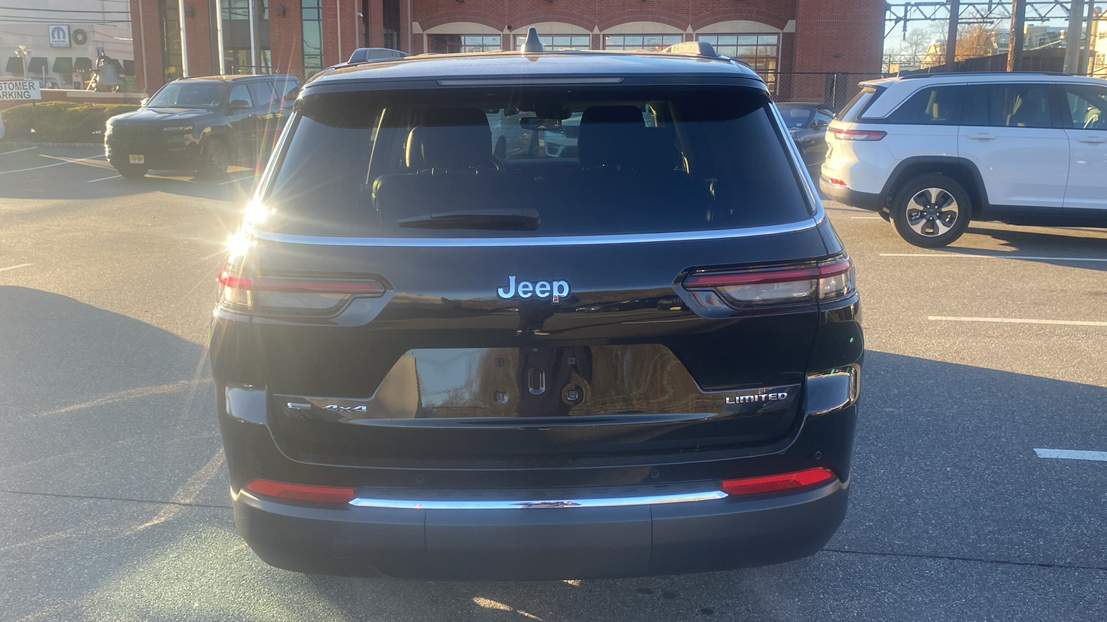 2022 Jeep Grand Cherokee L Limited 27