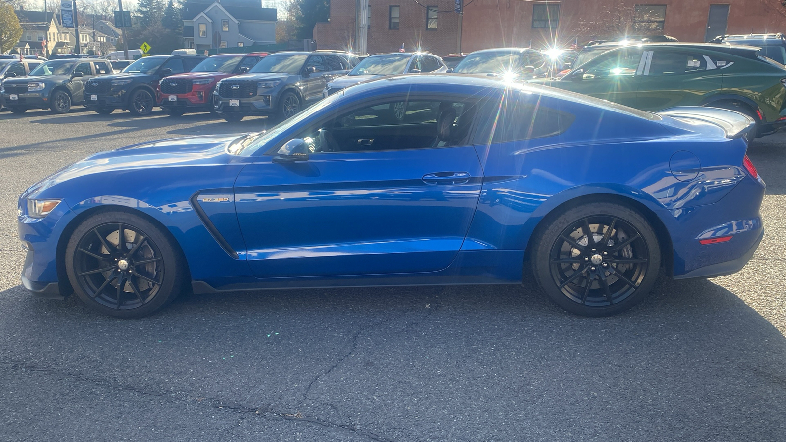 2017 Ford Mustang Shelby GT350 4