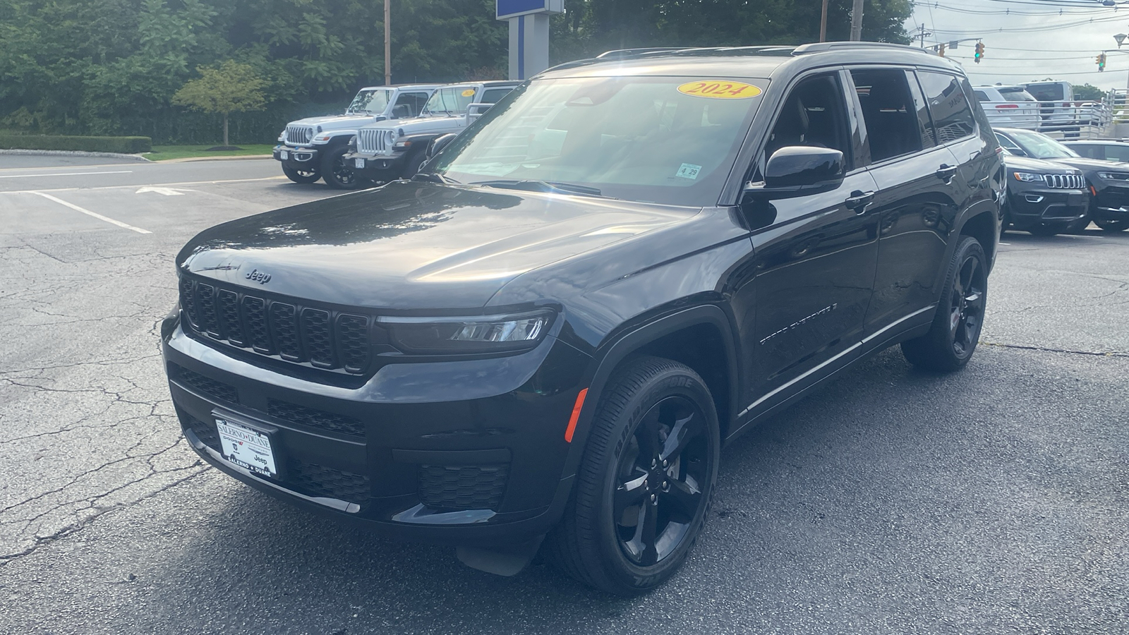 2024 Jeep Grand Cherokee L Altitude 3