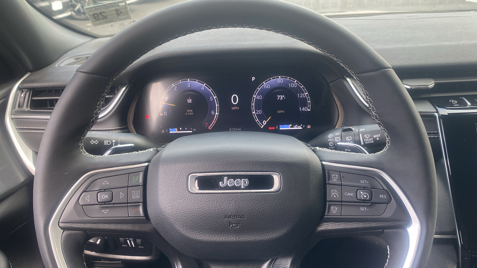 2024 Jeep Grand Cherokee L Altitude 10