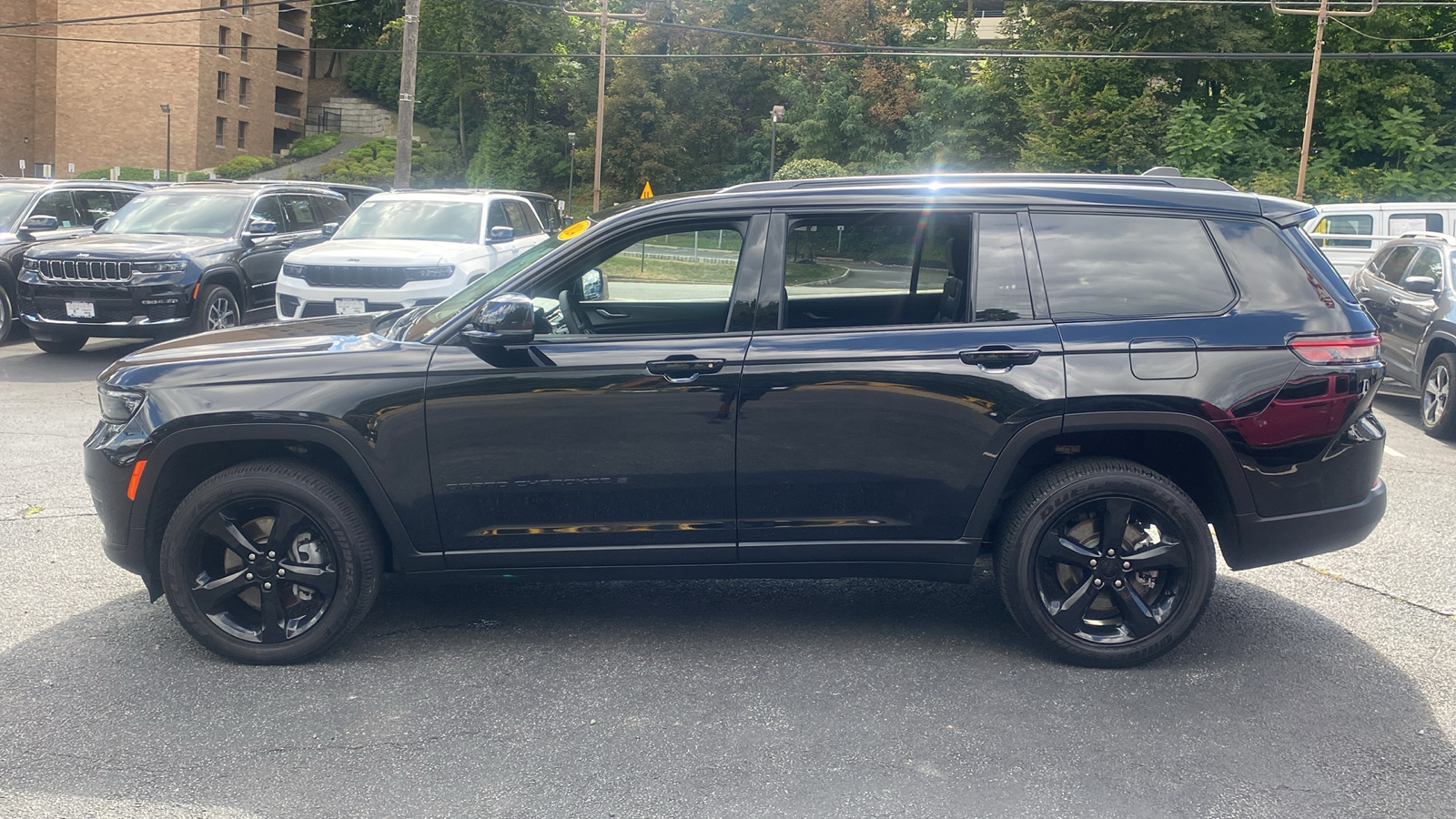 2024 Jeep Grand Cherokee L Altitude 4