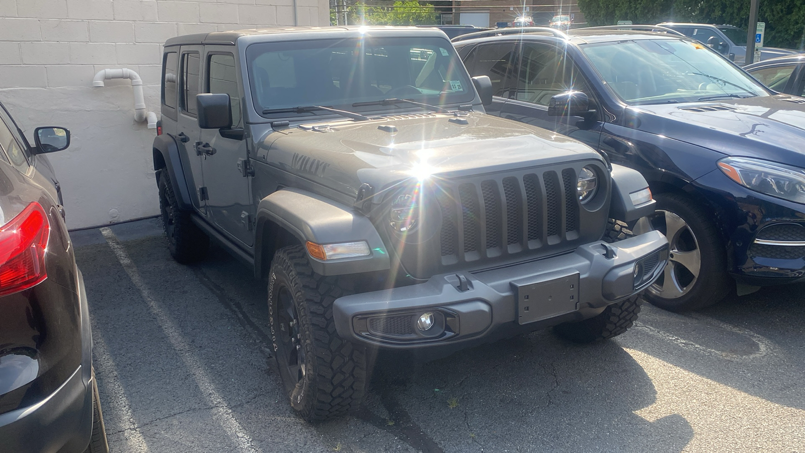 2021 Jeep Wrangler Unlimited Willys 2