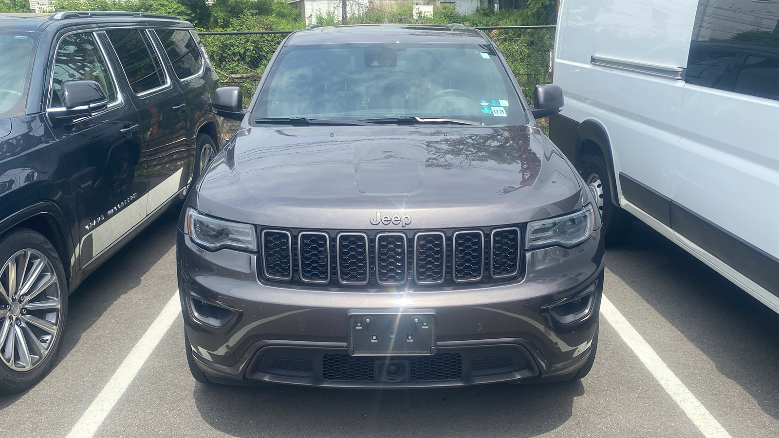 2021 Jeep Grand Cherokee Limited 3