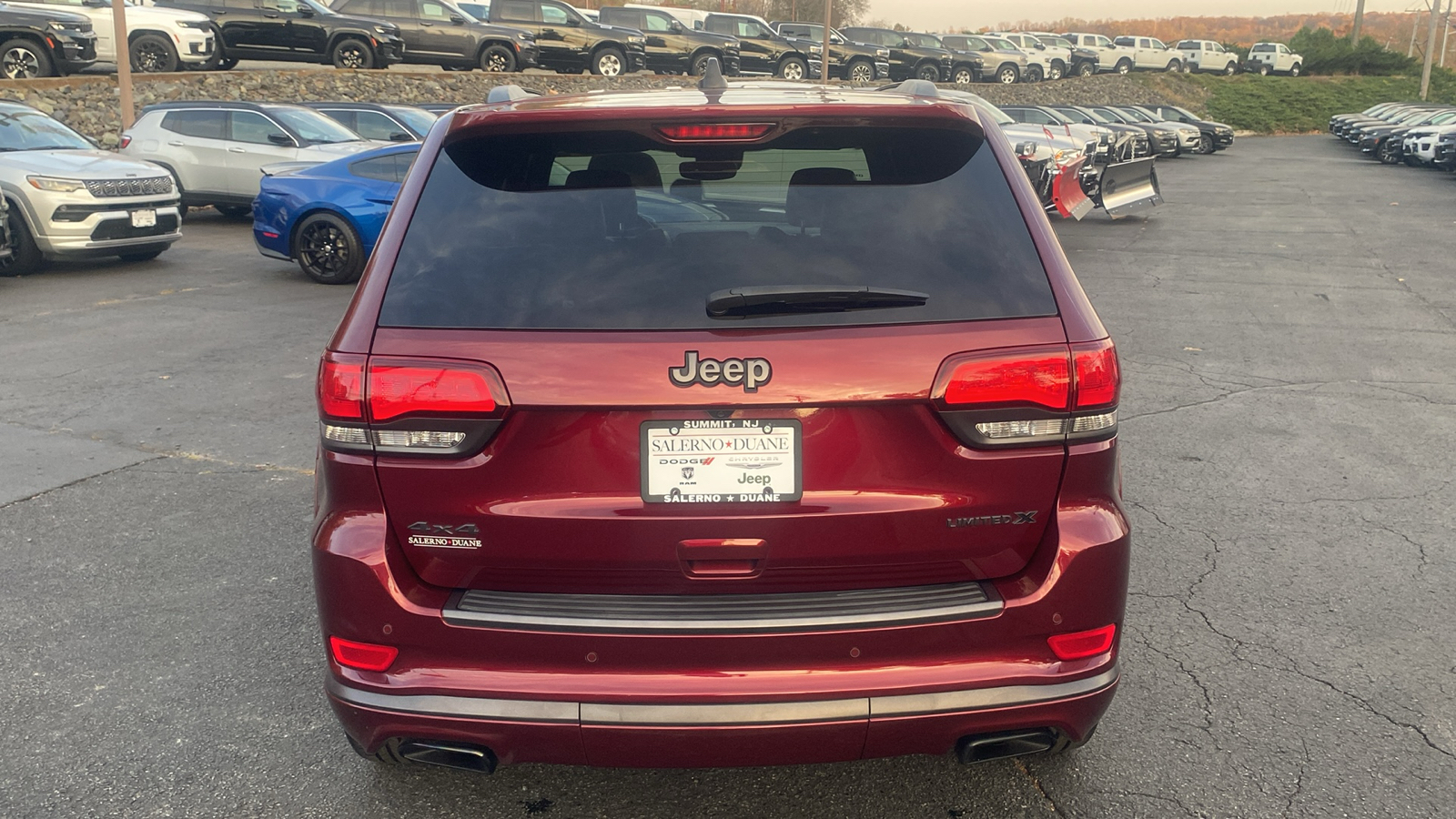 2019 Jeep Grand Cherokee Limited X 25