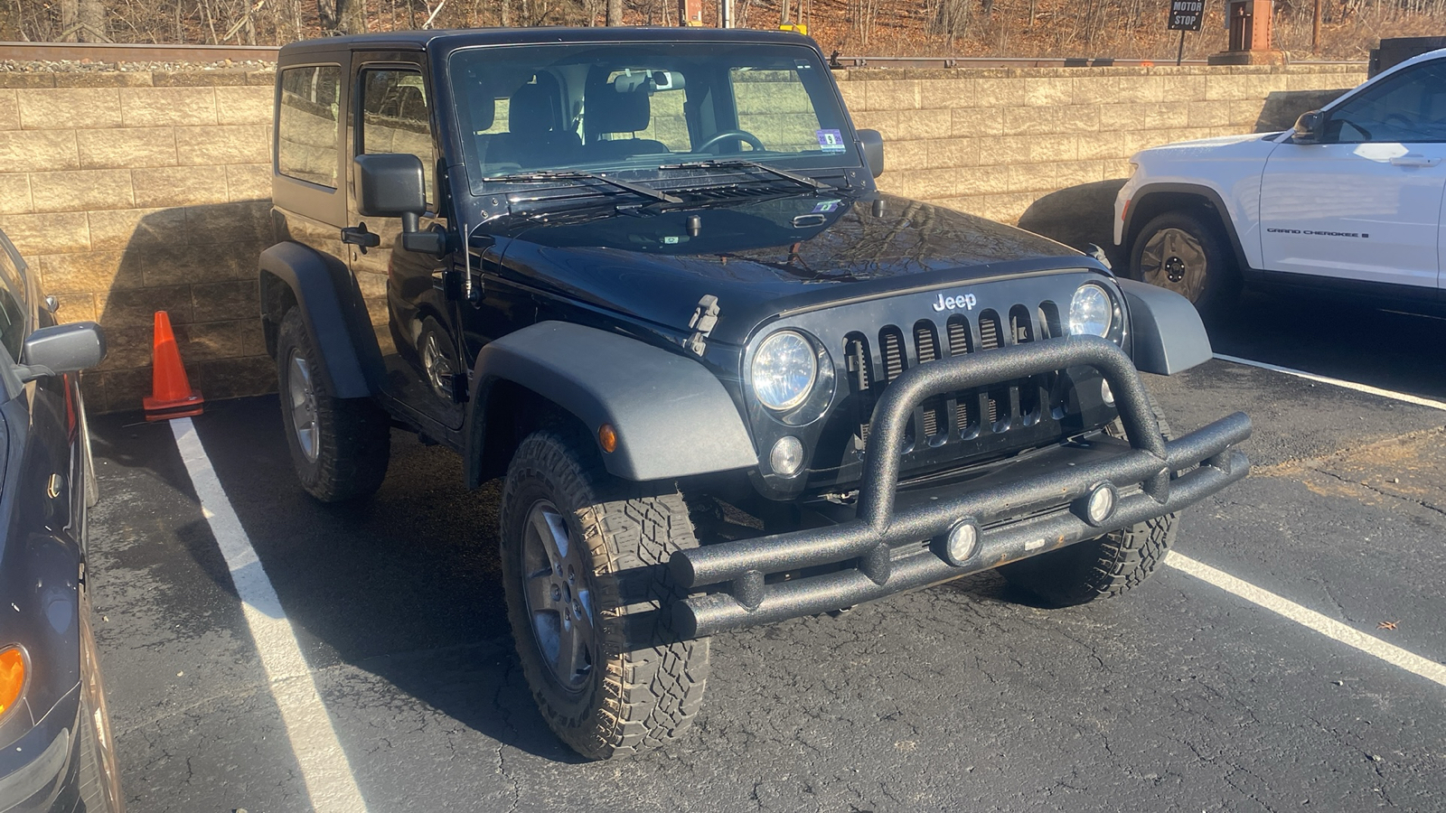 2017 Jeep Wrangler Sport 2