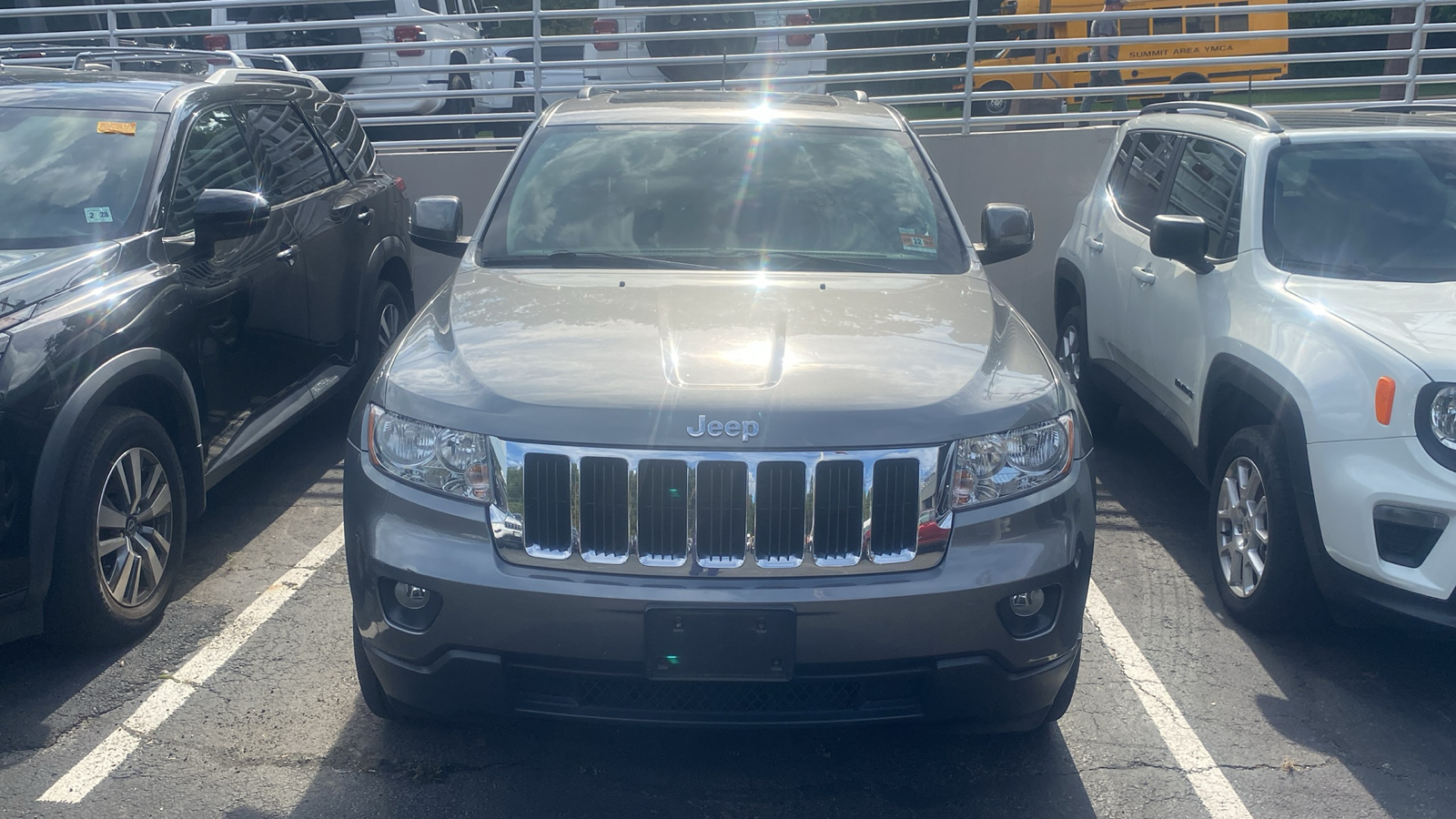 2013 Jeep Grand Cherokee Laredo 3