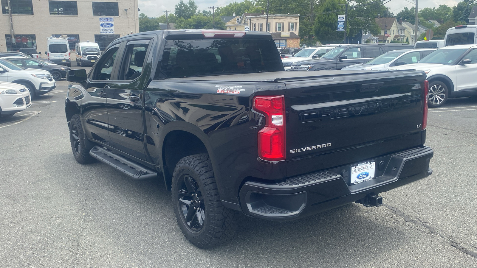 2022 Chevrolet Silverado 1500 LT Trail Boss 24