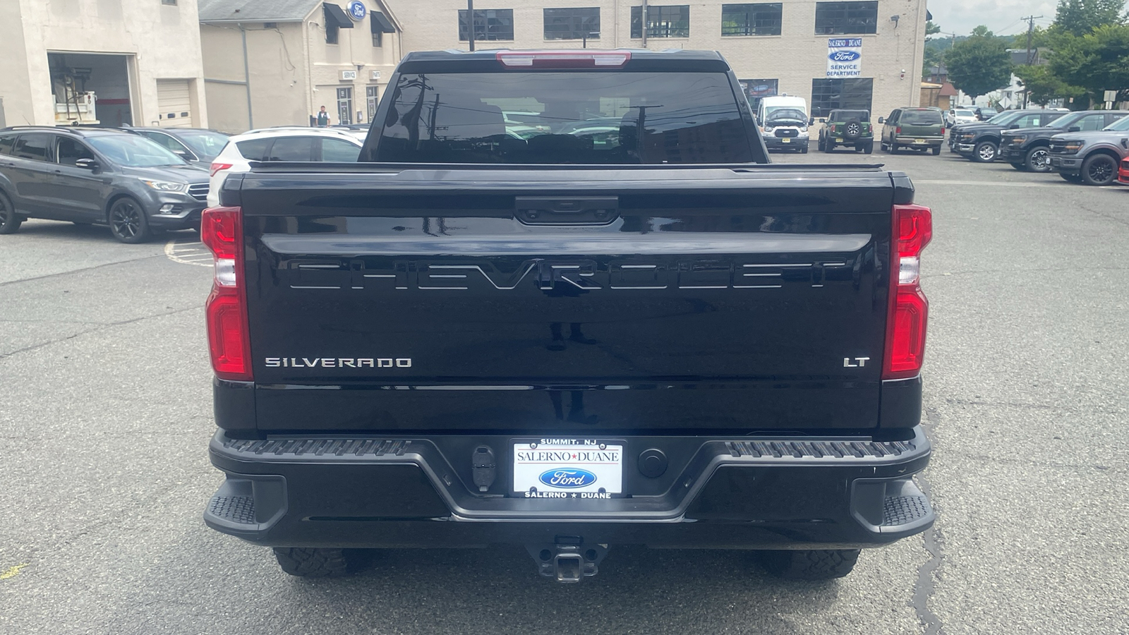 2022 Chevrolet Silverado 1500 LT Trail Boss 25