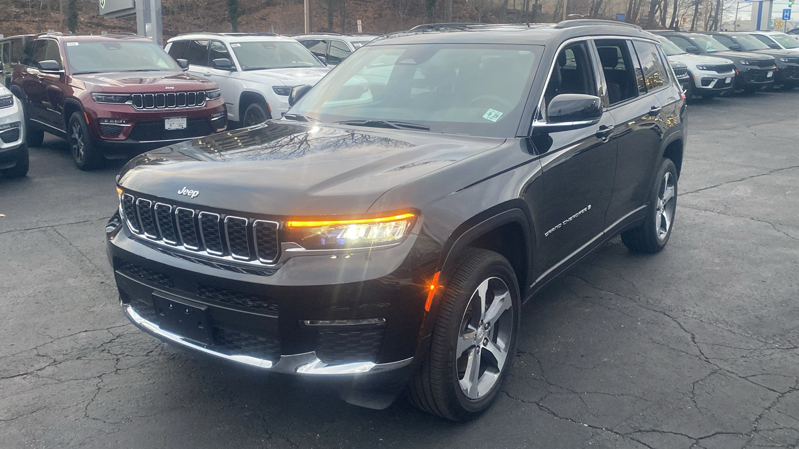 2024 Jeep Grand Cherokee L Limited 3