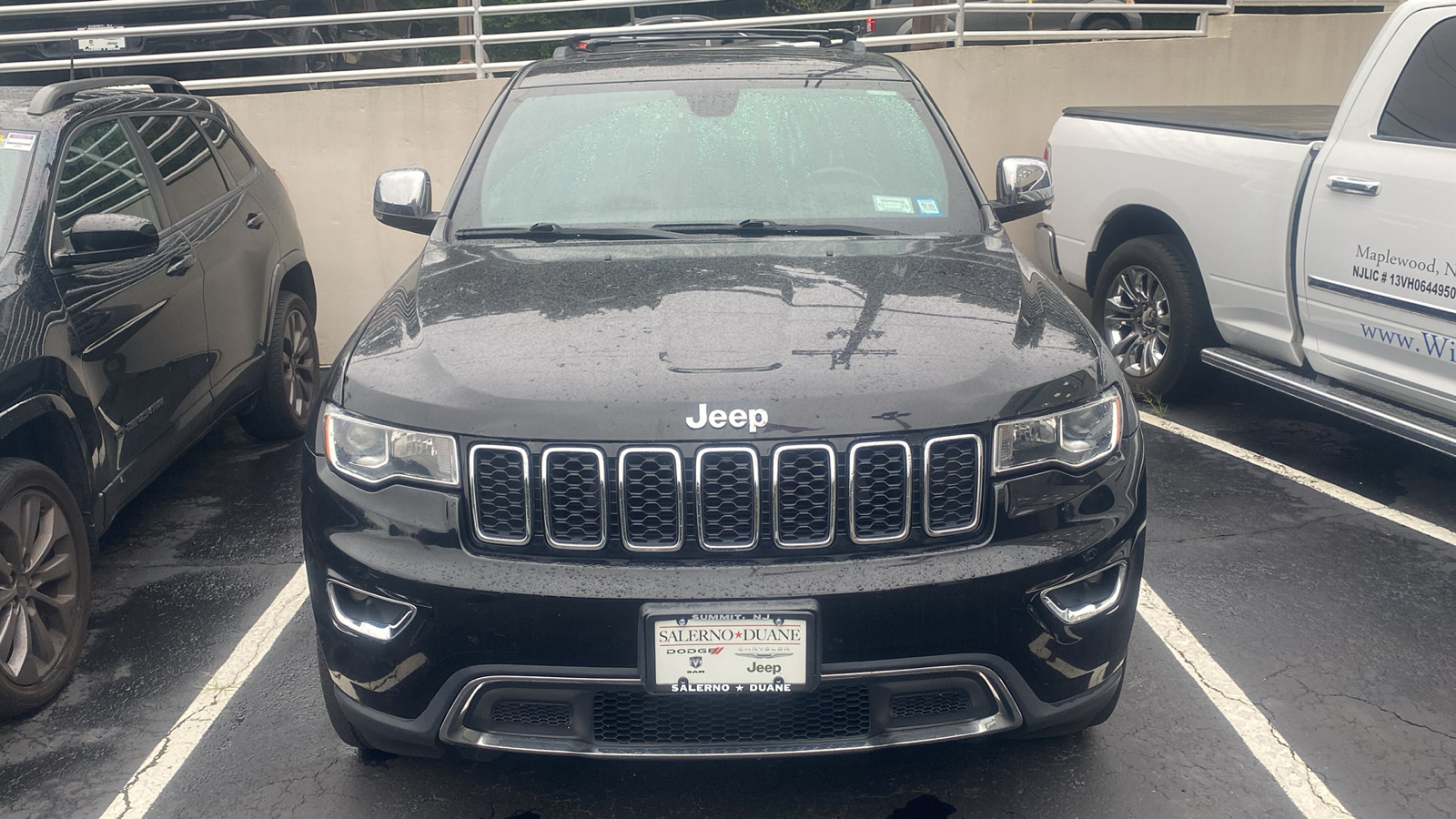 2017 Jeep Grand Cherokee Limited 3