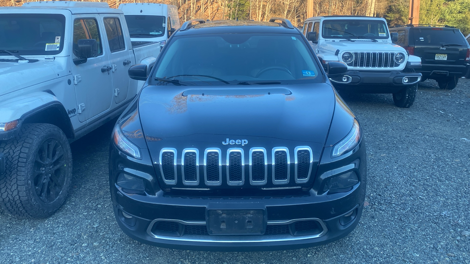 2015 Jeep Cherokee Limited 3