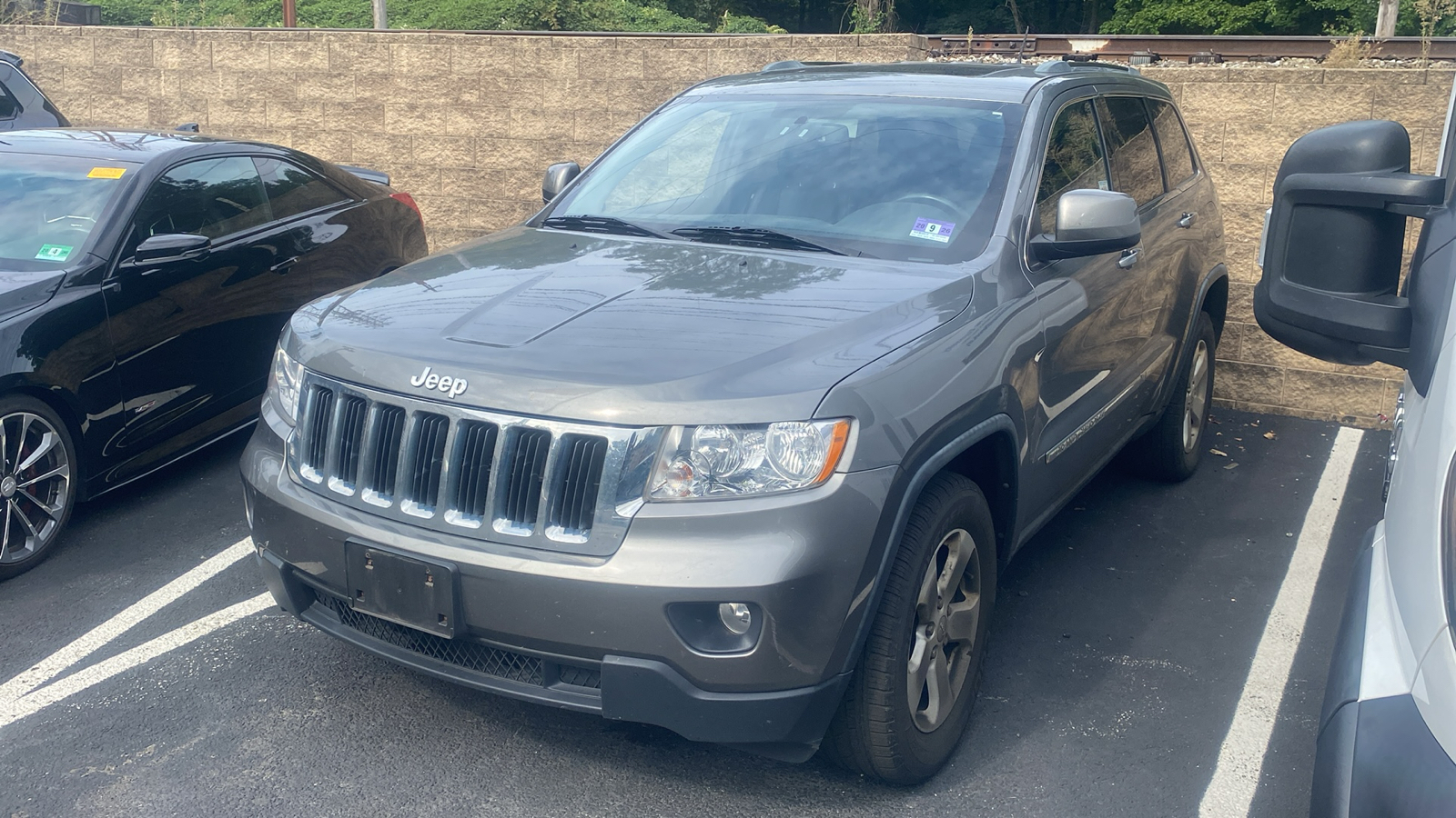 2011 Jeep Grand Cherokee Laredo 6