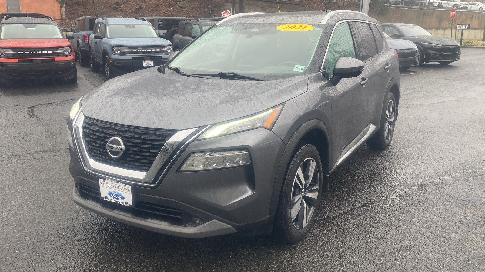 2021 Nissan Rogue SL 3