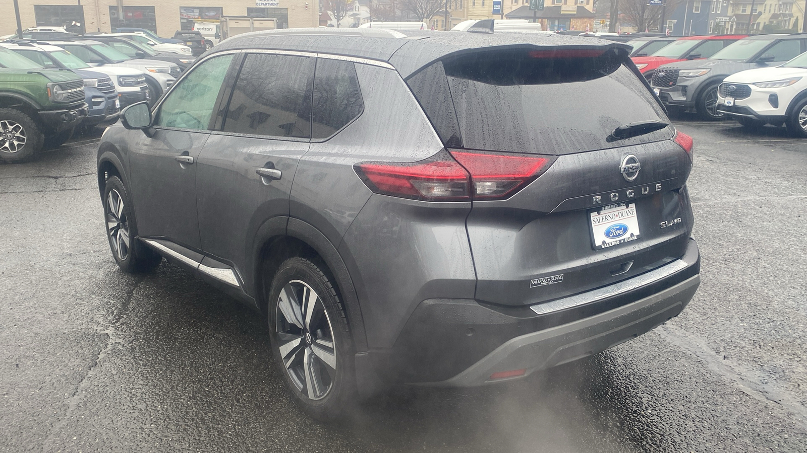 2021 Nissan Rogue SL 25