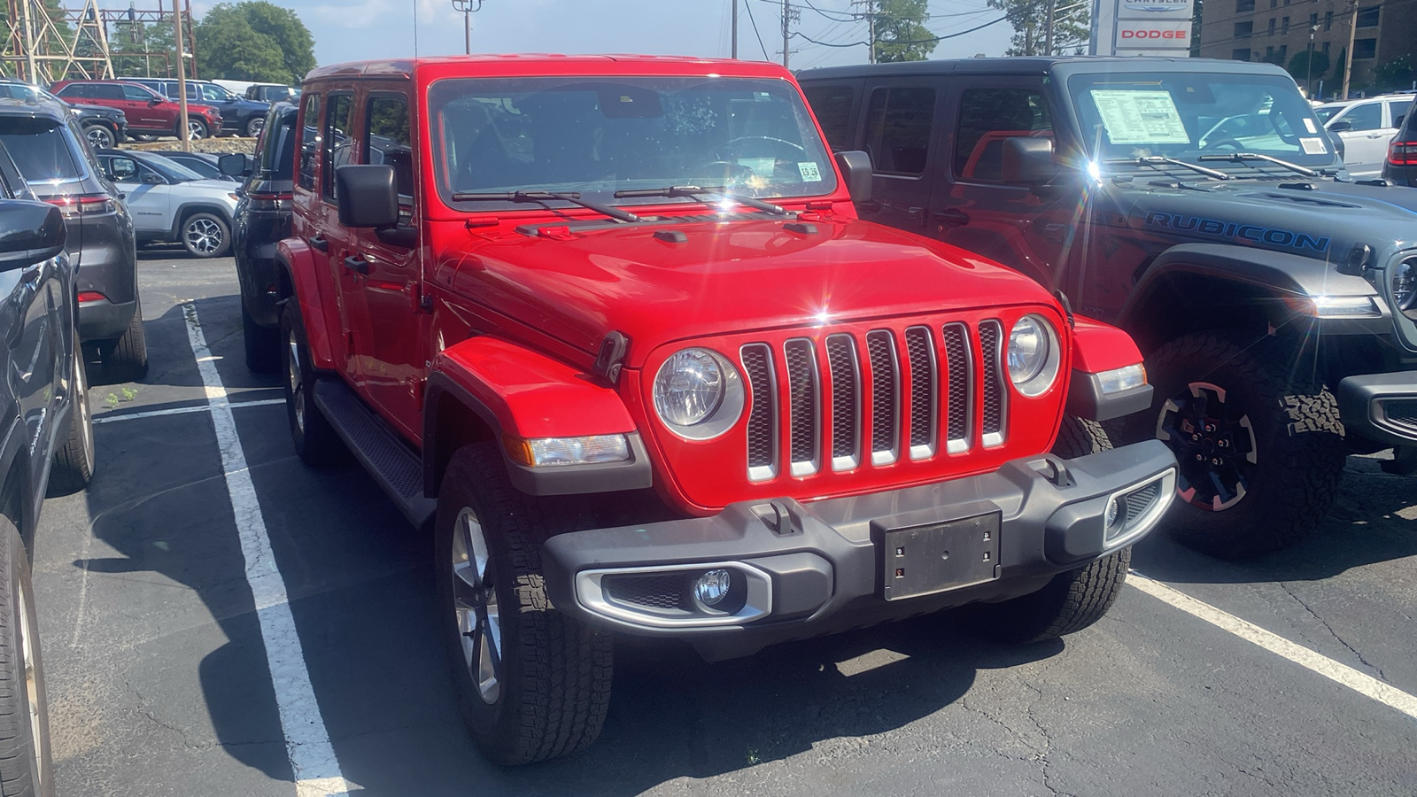 2021 Jeep Wrangler Unlimited Sahara 2