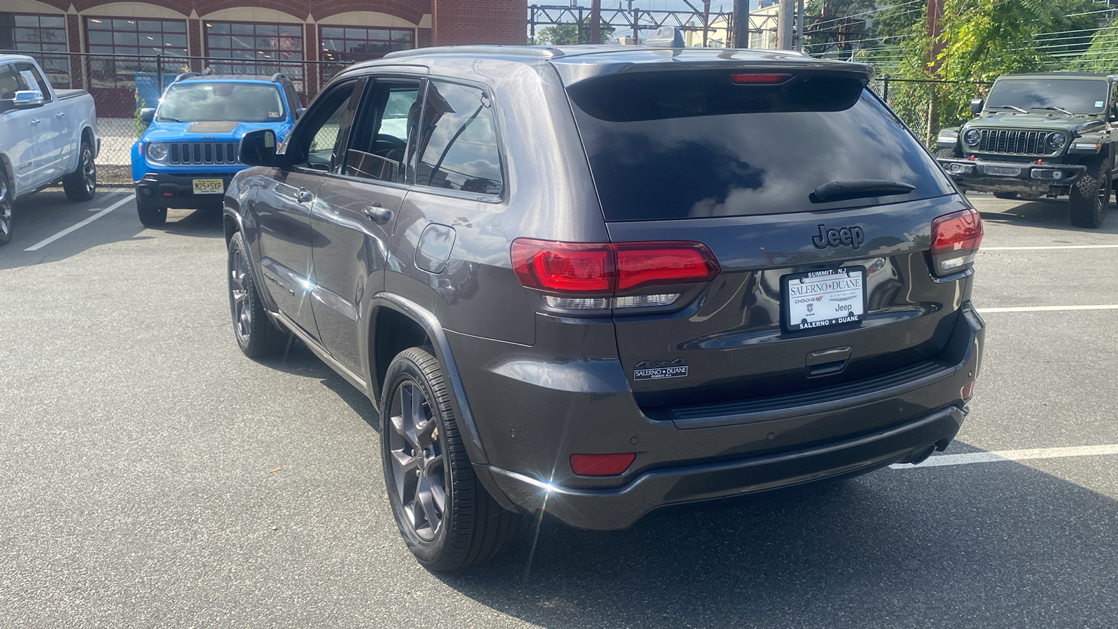 2021 Jeep Grand Cherokee 80th Anniversary 25