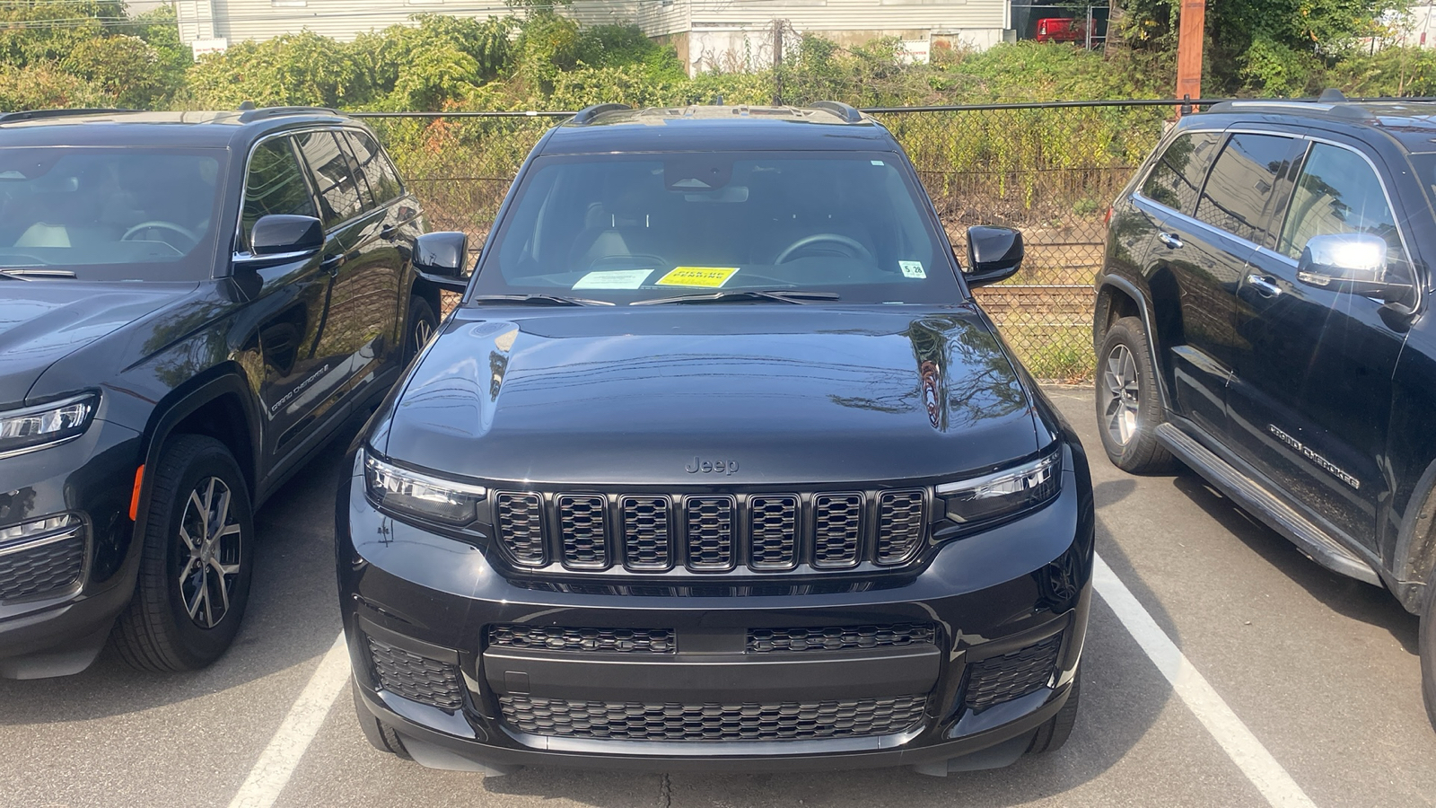 2023 Jeep Grand Cherokee L Laredo 4