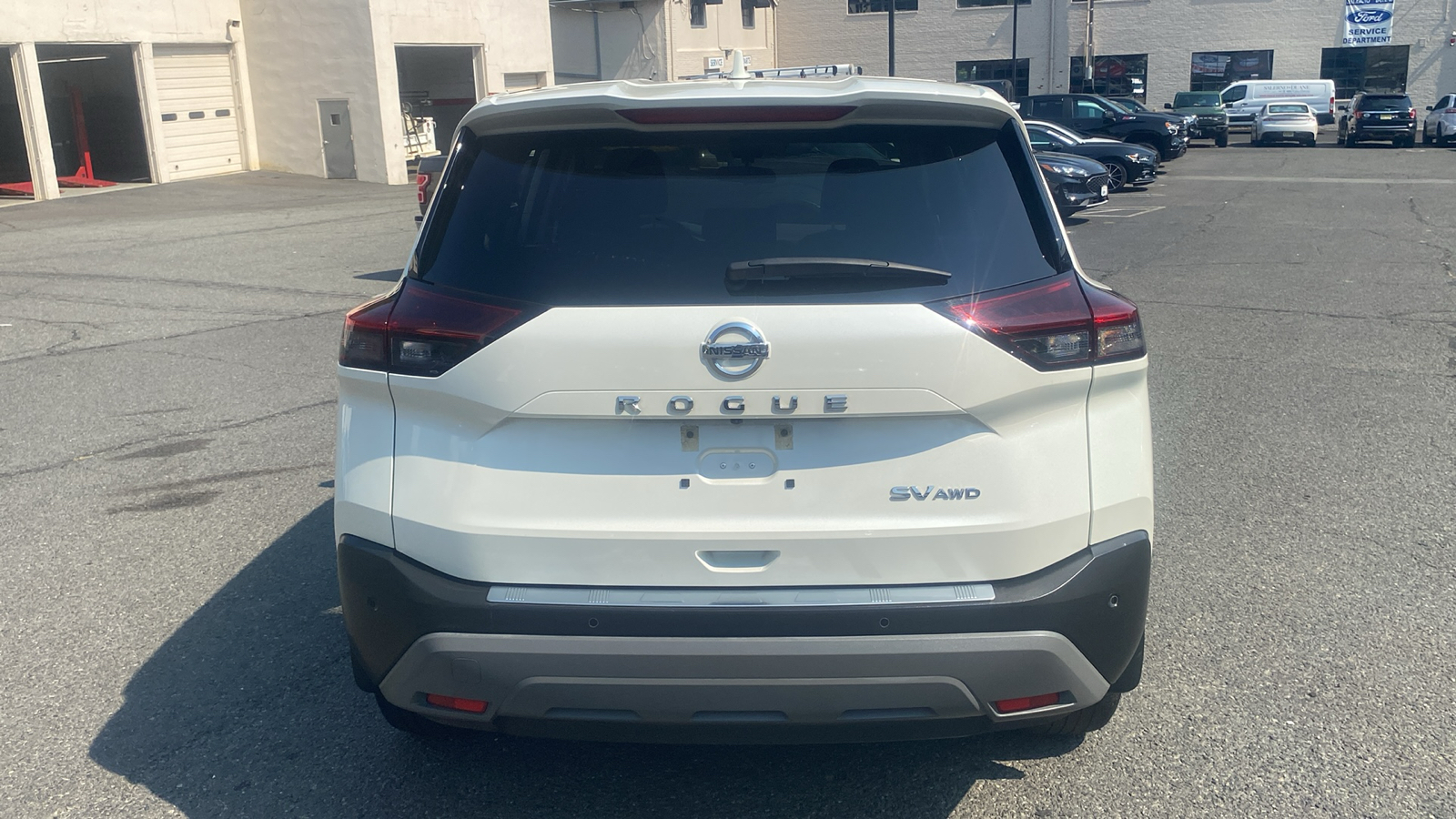 2021 Nissan Rogue SV 24