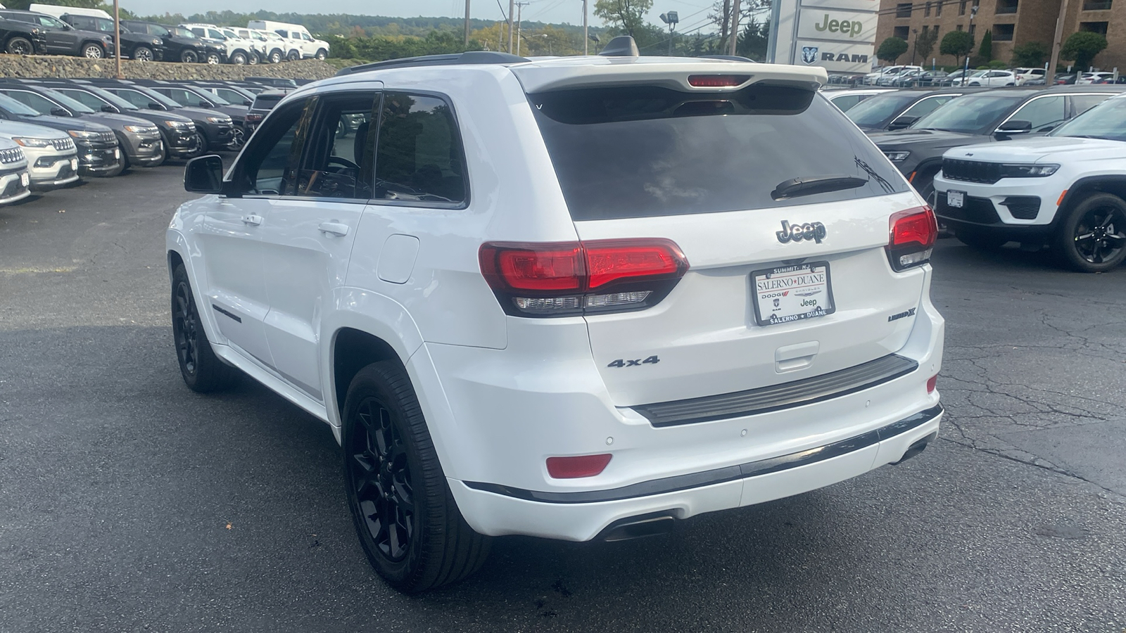 2021 Jeep Grand Cherokee Limited X 25