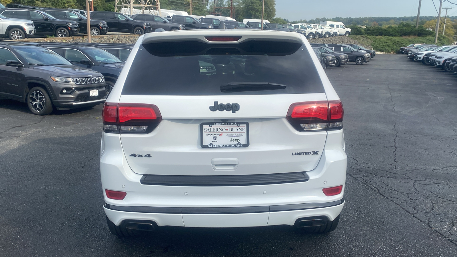 2021 Jeep Grand Cherokee Limited X 26