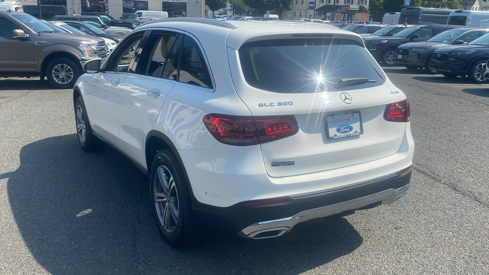 2021 Mercedes-Benz GLC GLC 300 24