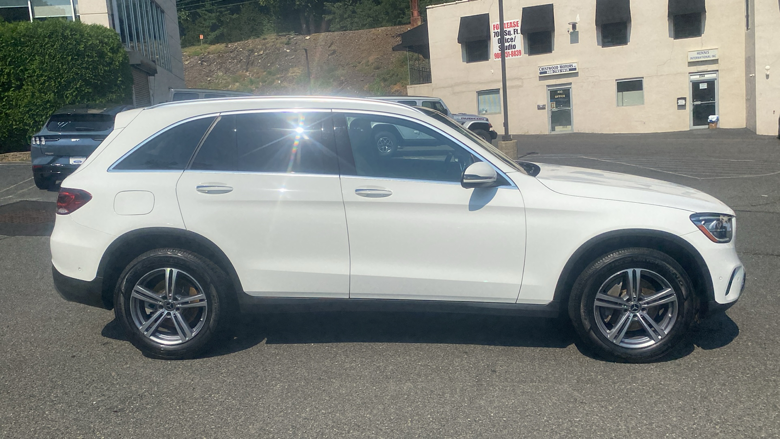 2021 Mercedes-Benz GLC GLC 300 28